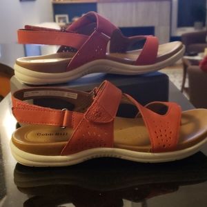 Cobb Hill Women's Sandals Size 8